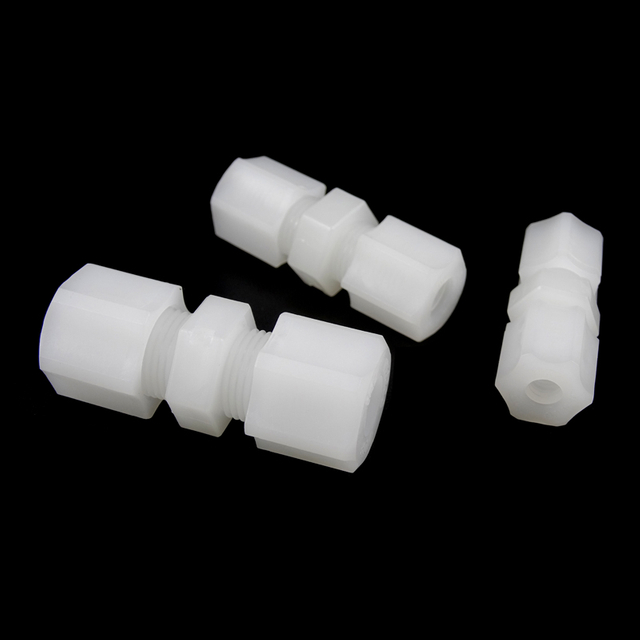 PVDF 两通连接器